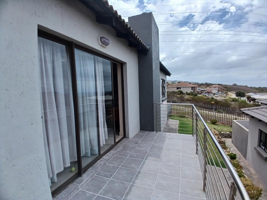 4 Bedroom Property for Sale in Seemeeu Park Western Cape